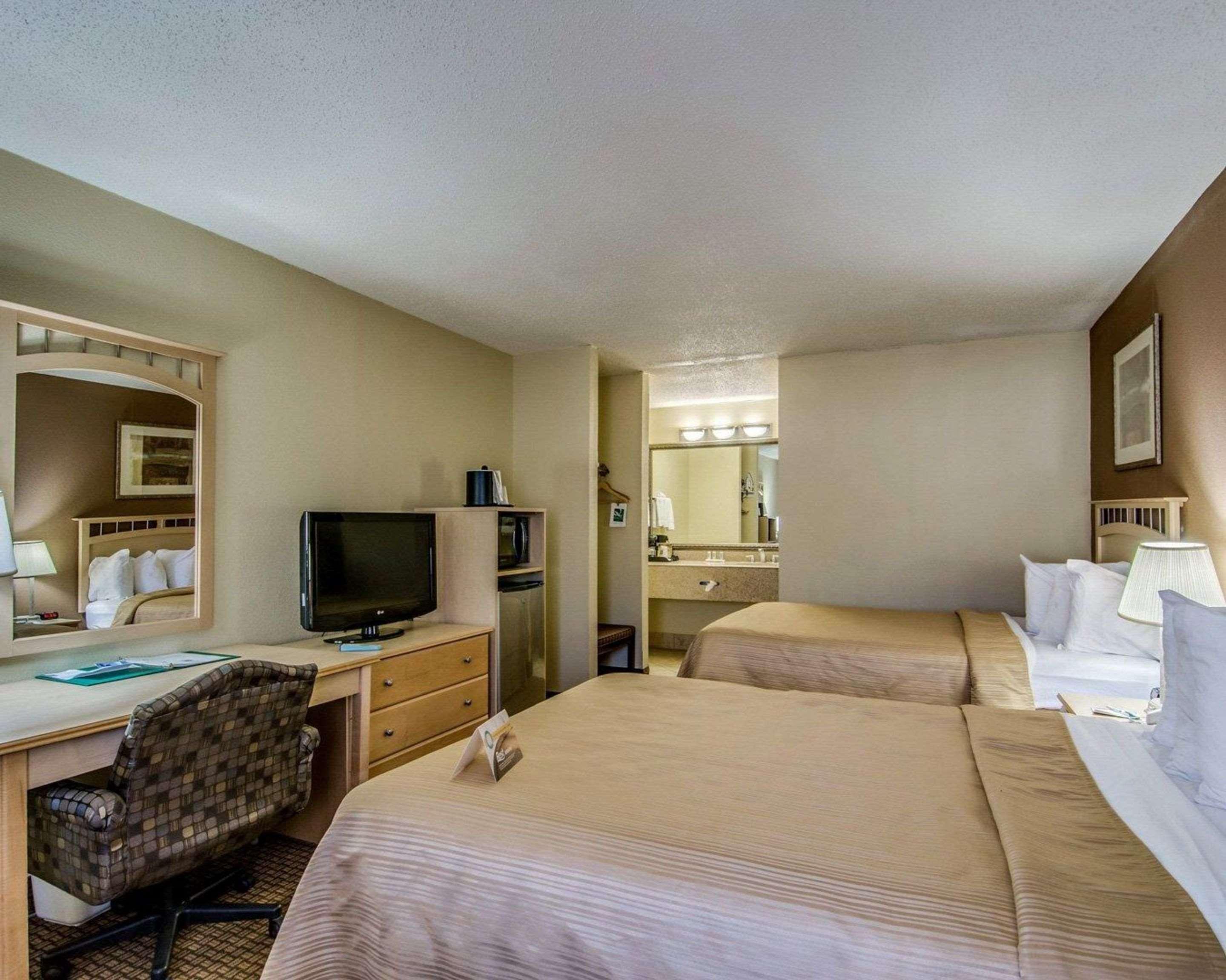 Quality Inn Salem - I-81 Exterior photo